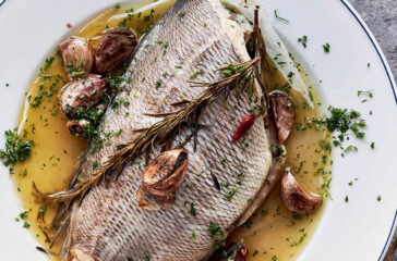 Sea bream baked in paper