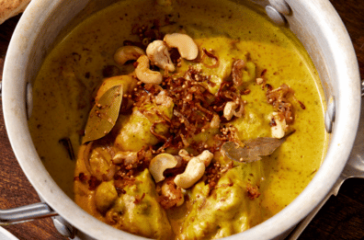 Chicken, Shallot and Cashew Curry