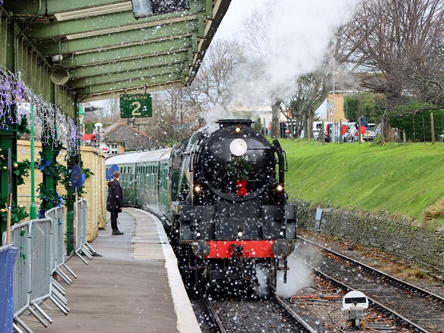 Polar Express Swanage Swanage Railway Dorset 2023 ANDREW PM WRIGHT (14)