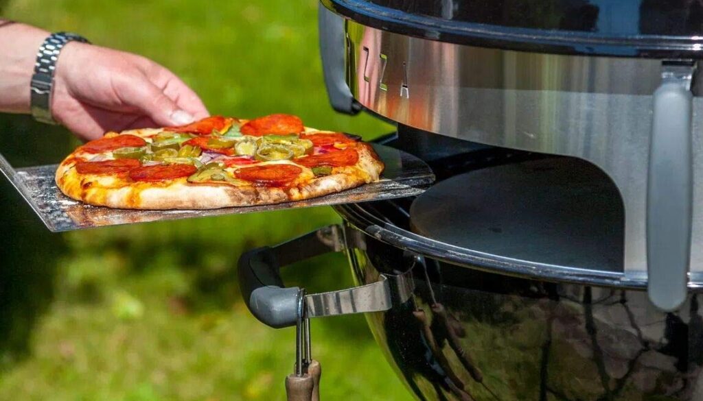 Charcoal Kettle Pizza Barbecue